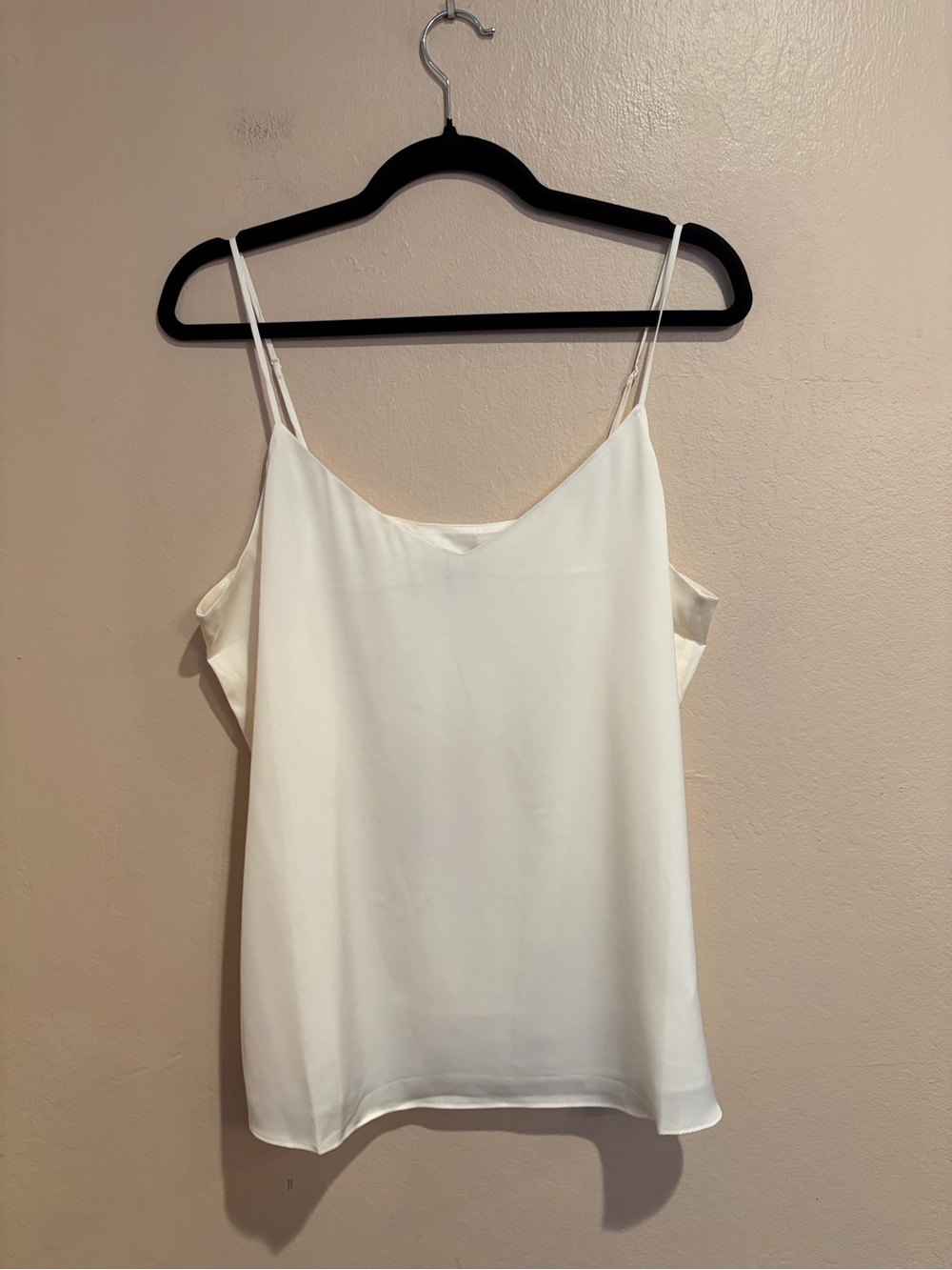 Quince NWT Ivory Silk Blend Cami, Adjustable Spaghetti Straps, Size L